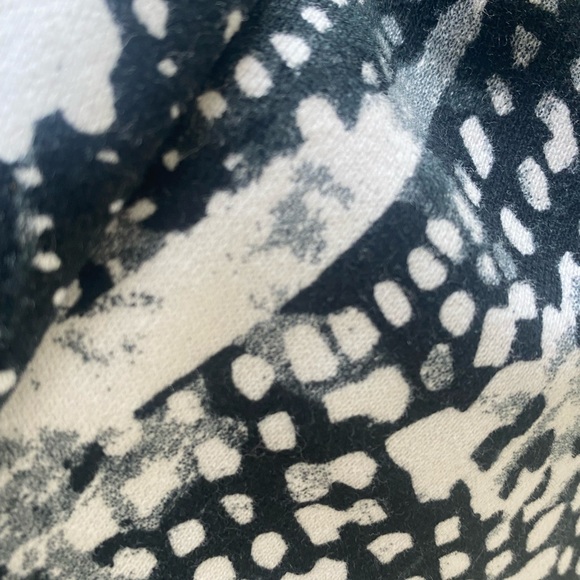 Lululemon Scuba Jacket - Picture 5 of 8